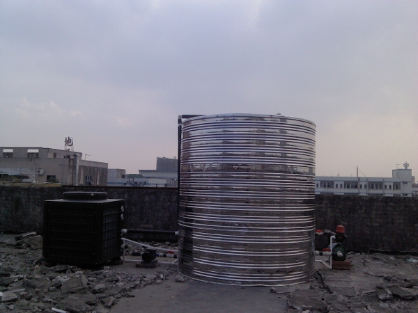 美容美体会所空气能<a  data-cke-saved-href='/project/' href='/project/' class='keys' title='点击查看关于热水工程的相关信息' target='_blank'>热水工程</a>